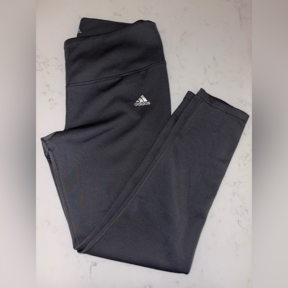 Adidas leggings